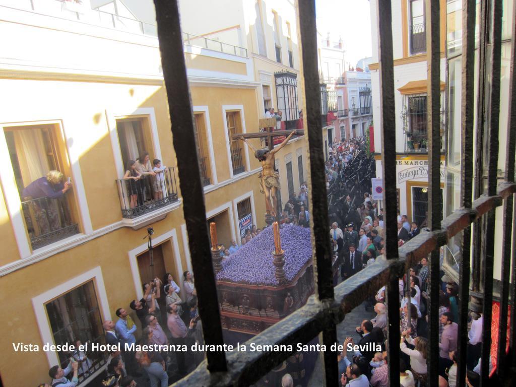 Hotel Maestranza Seville Exterior photo