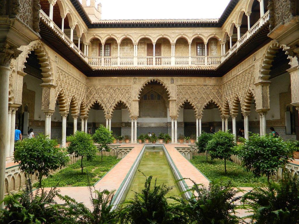 Hotel Maestranza Seville Exterior photo